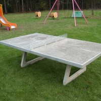 Stół betonowy do gry w tenisa stołowego ping ponga ( na utwardzone podłoże ) na plac zabaw
