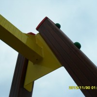 Huśtawka łańcuchowa podwójna drewniana na plac zabaw