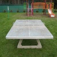 Stół betonowy do gry w tenisa stołowego  ping ponga (do wkopania) na plac zabaw
